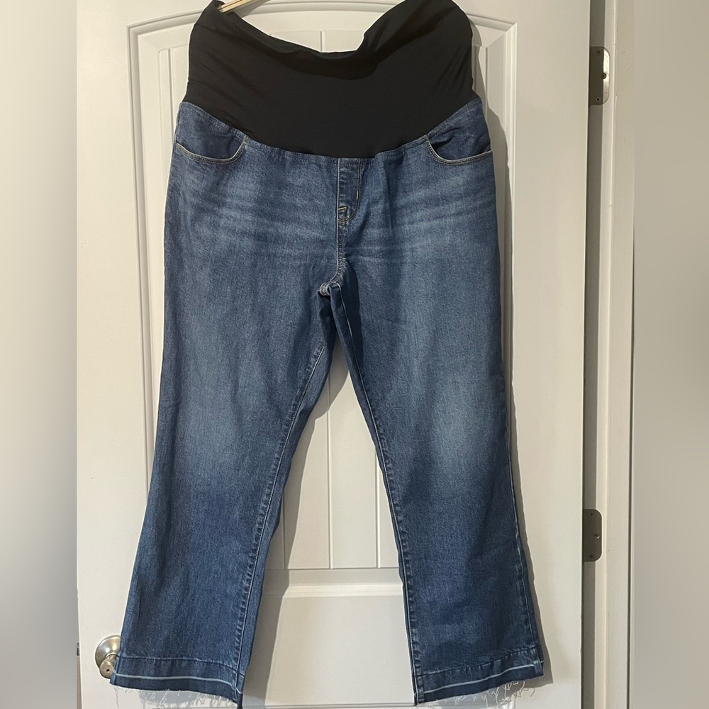 NEW Isabel Maternity Boot Cut Raw Hem Jeans, Size 14